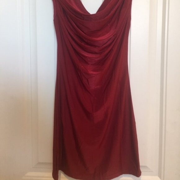 Shiny little red dress - Picture 2 of 4